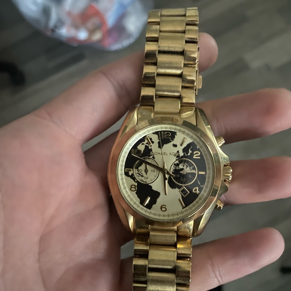 Really good condition originally $400 only thing wrong needs a new battery
